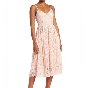 NSR lace midi dress sz M